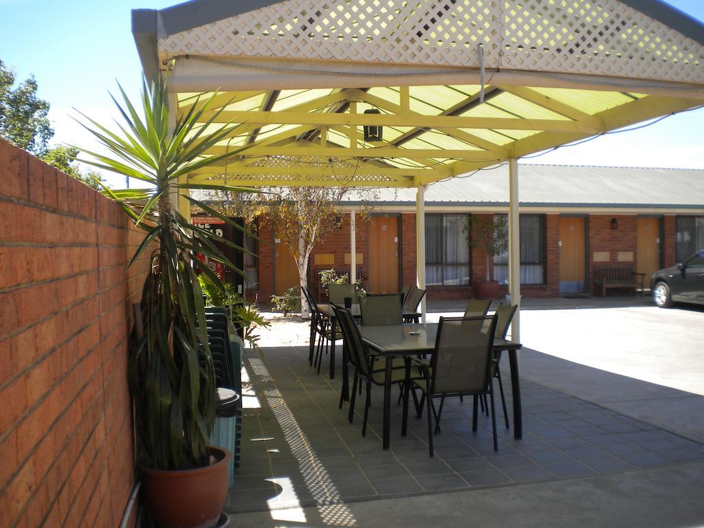Moama Central Motel Echuca Kültér fotó