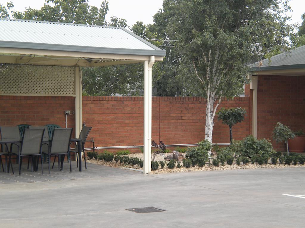 Moama Central Motel Echuca Kültér fotó