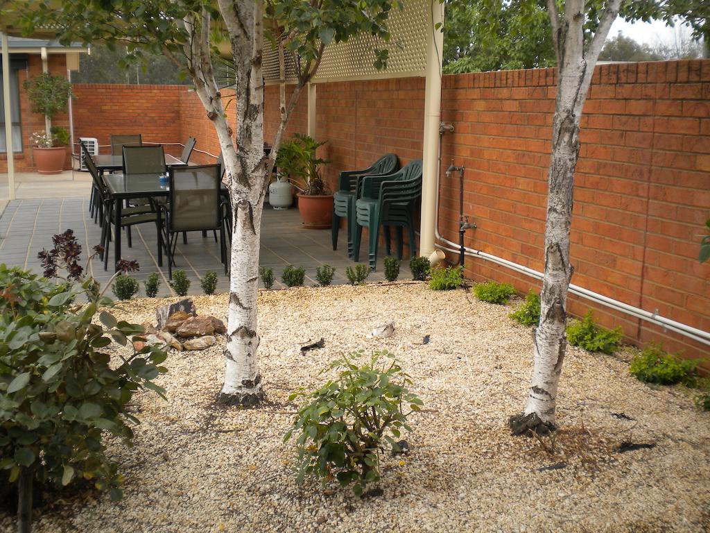 Moama Central Motel Echuca Kültér fotó