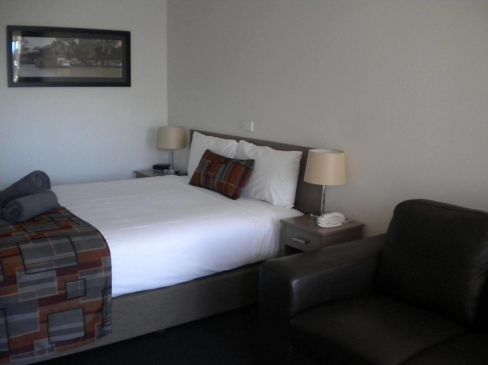 Moama Central Motel Echuca Kültér fotó