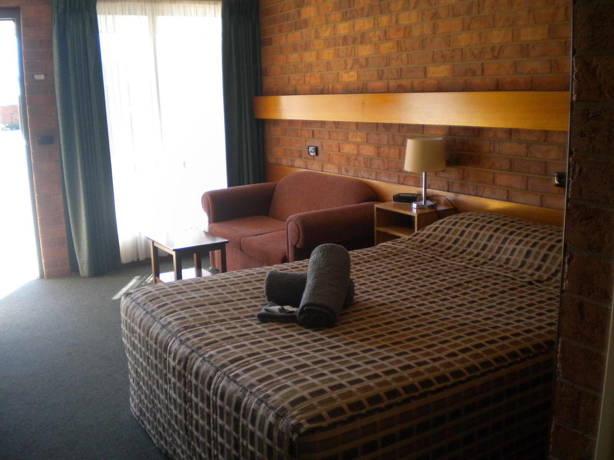 Moama Central Motel Echuca Kültér fotó
