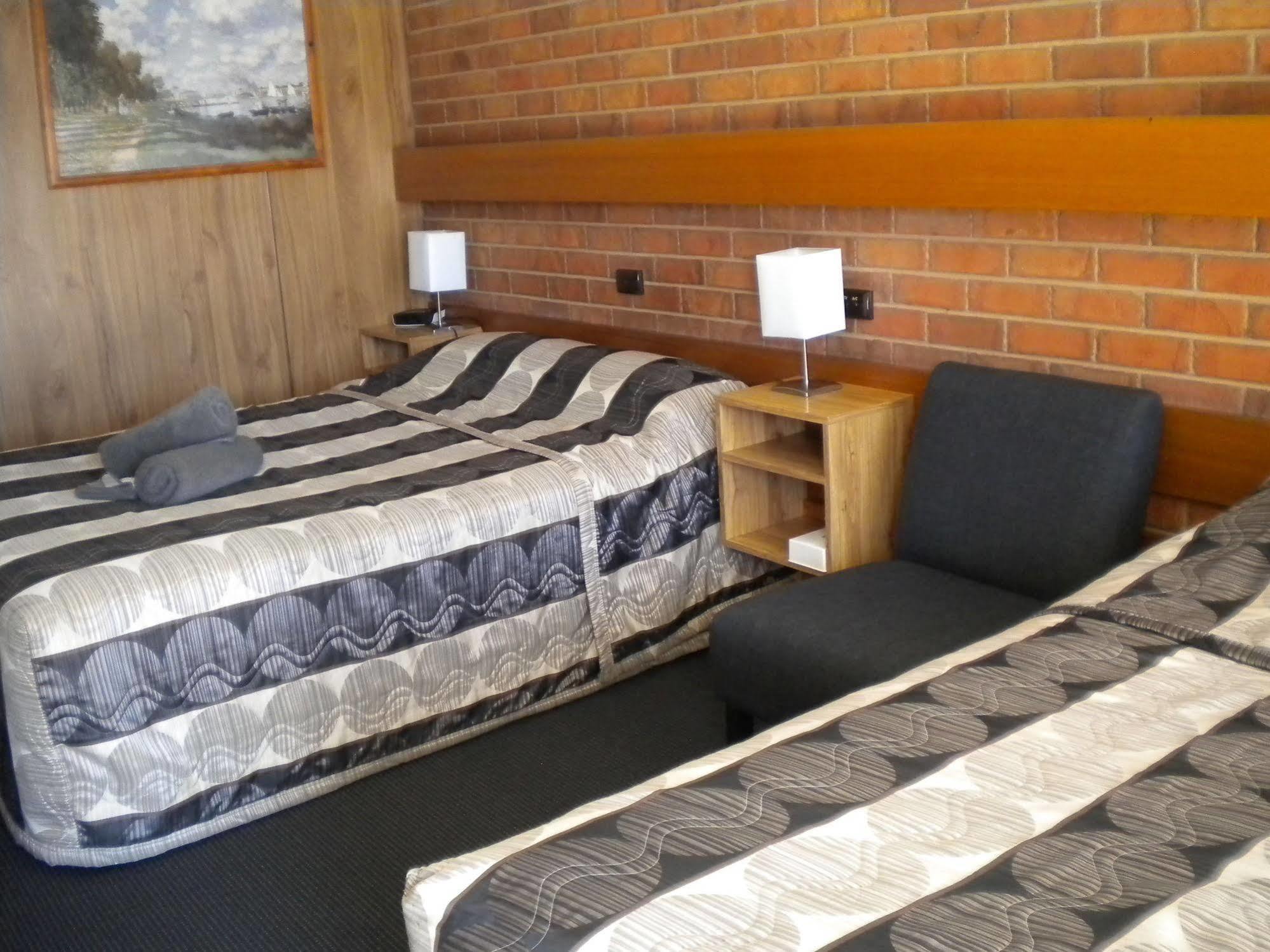 Moama Central Motel Echuca Kültér fotó