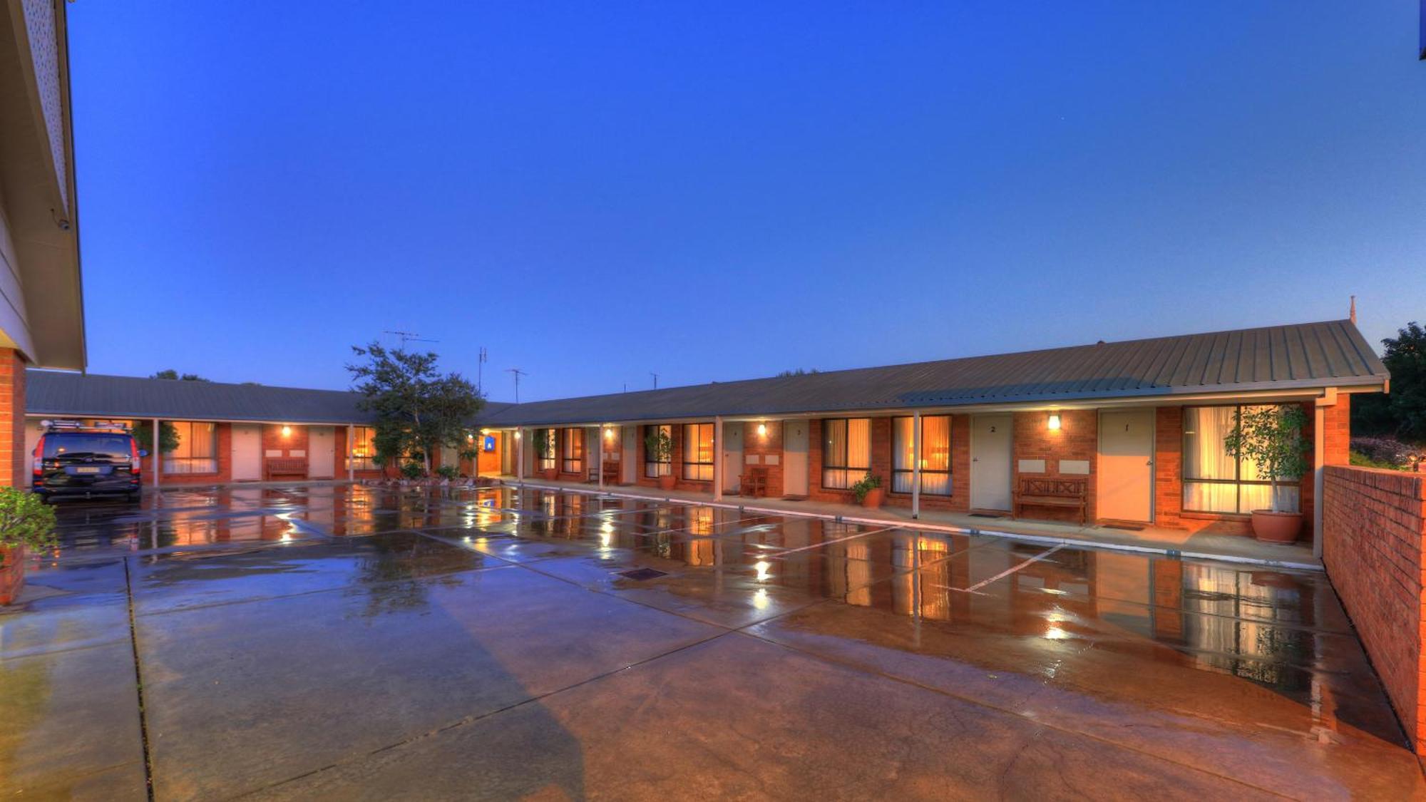 Moama Central Motel Echuca Kültér fotó