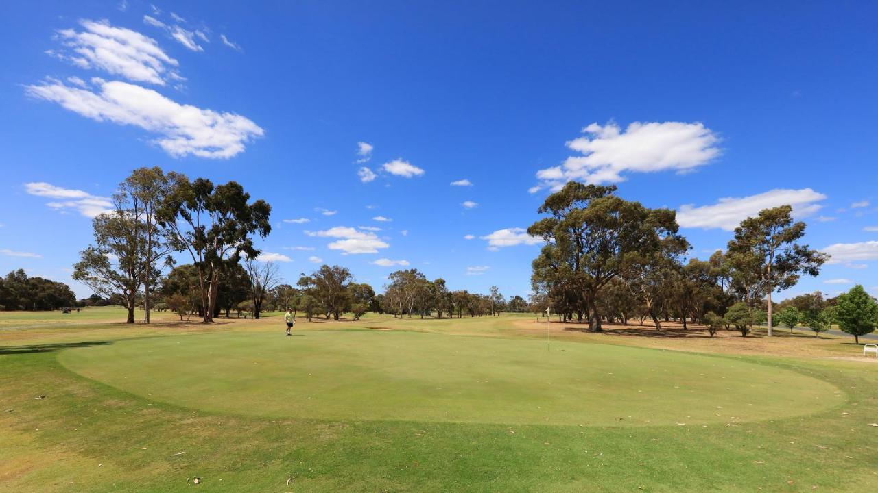 Moama Central Motel Echuca Kültér fotó